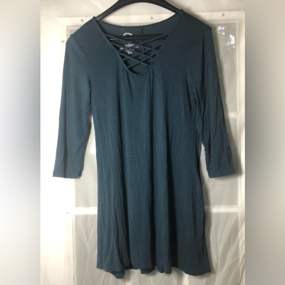 3/4 sleeve green midi dress size small